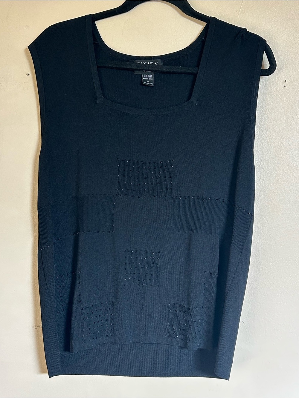 Finity Black Sleeveless Shell Top 1X